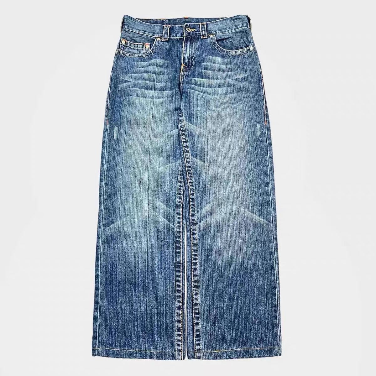 baggy jeans