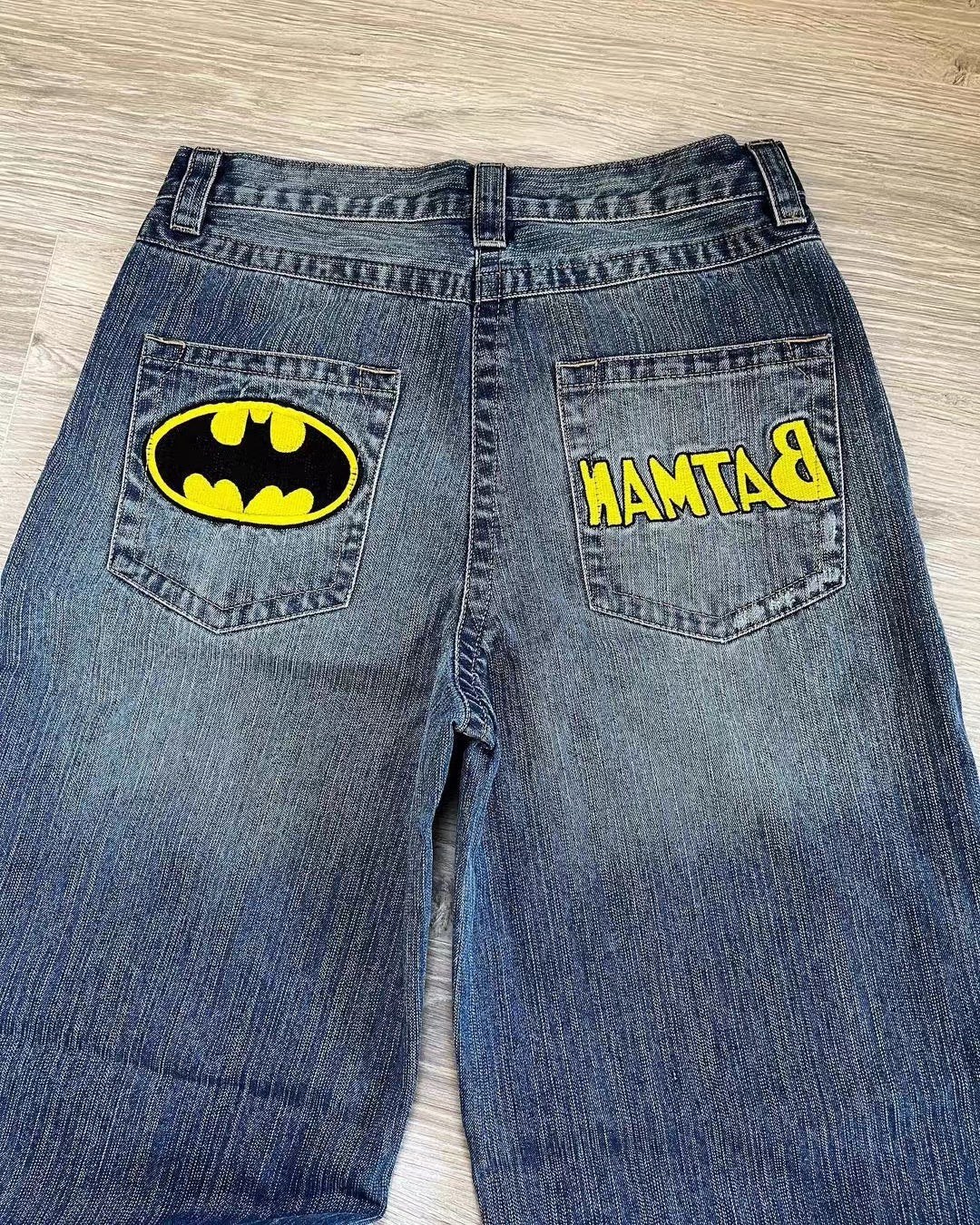 baggy jeans