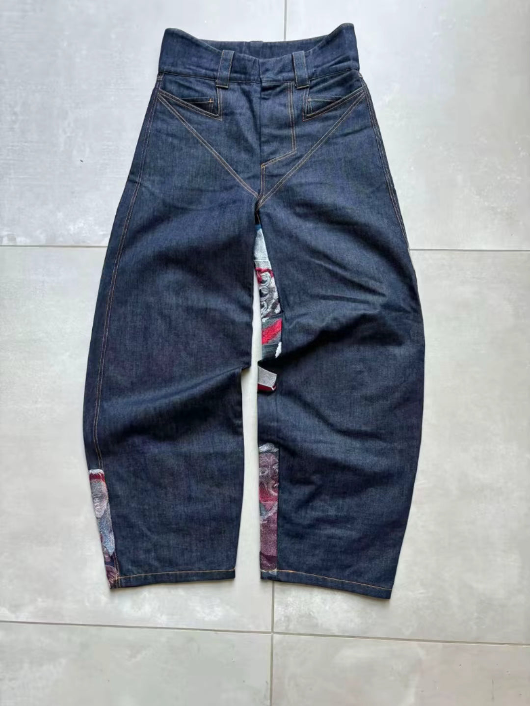 baggy jeans